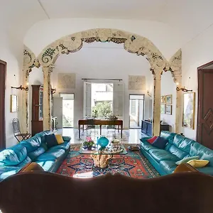 https://massa-house.lecce-hotels.com