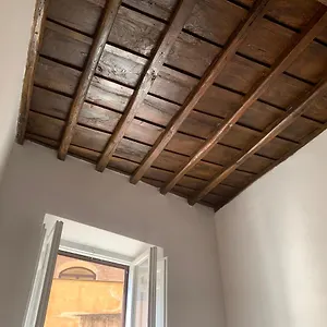 https://eagle-rooms.it-romehotels.com